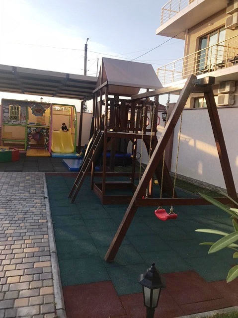 Отель в Саках для отдыха с ребенком. 