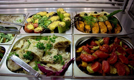 Блюда в ресторане Пансионаты Евпатории для отдыха с питанием, цены 2025.